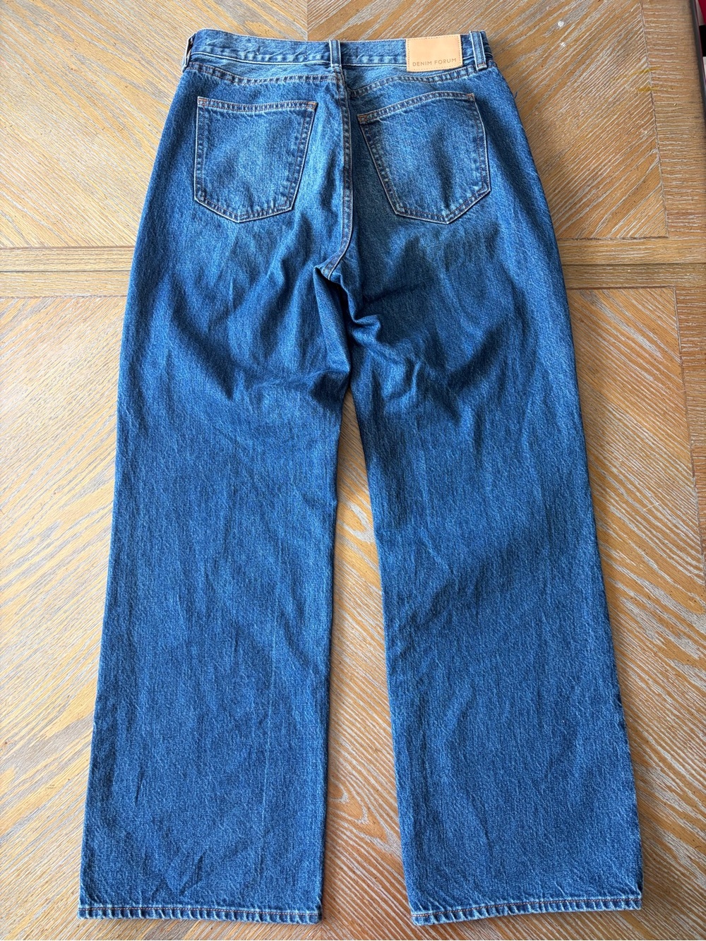 Aritzia Denim Forum Farrah Hi-Rise Wide Leg Jeans 28 Dark Wash 100% Cotton - Picture 3 of 9